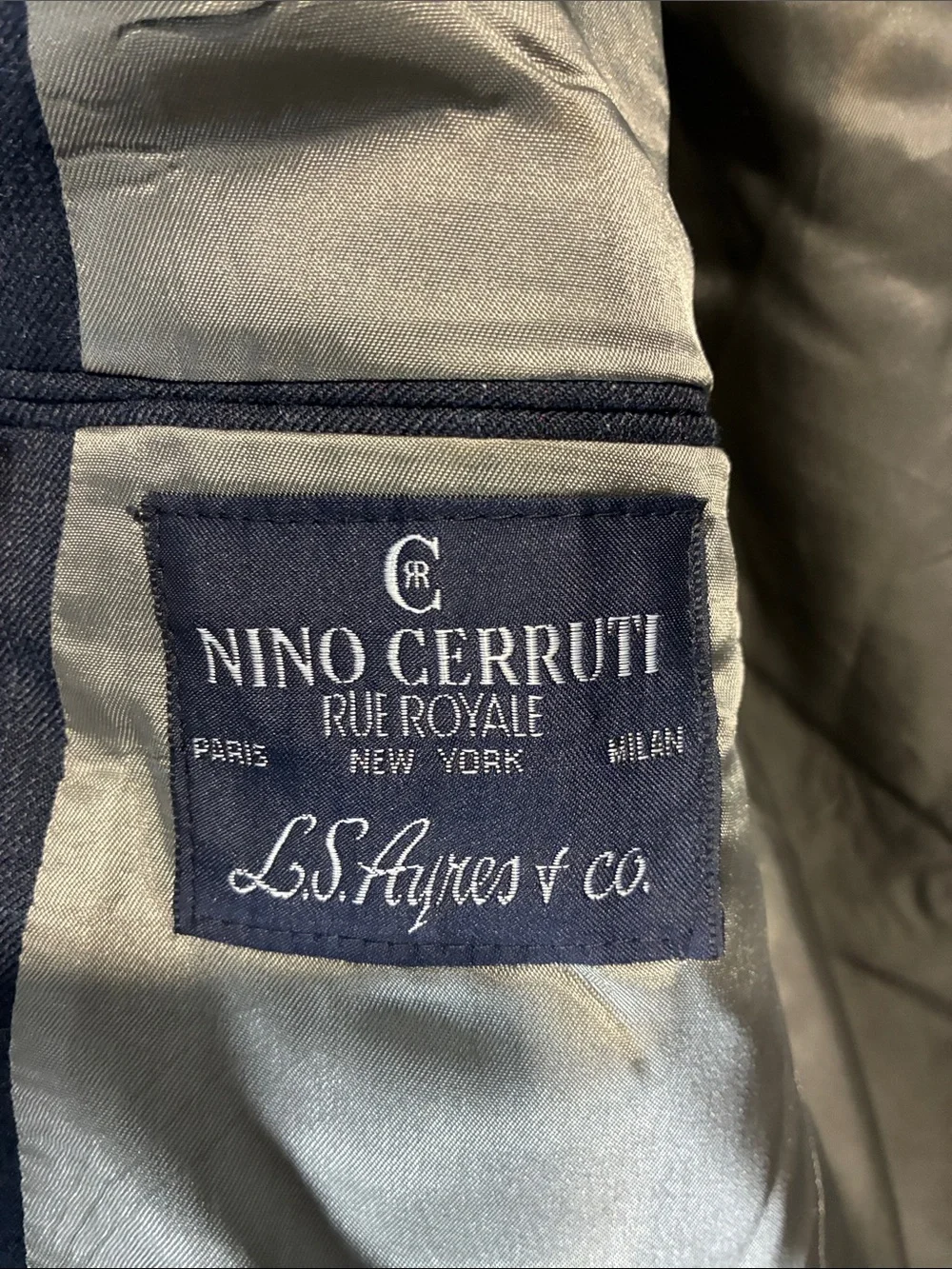 Vintage Nino Cerruti Rue Royale Wool Sport Coat Blazer 40L Windowpane Blue